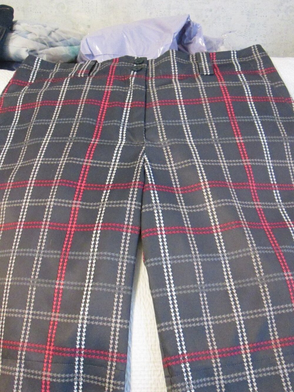 Nike Women's Golft Bermuda Shorts Size 8 Gray